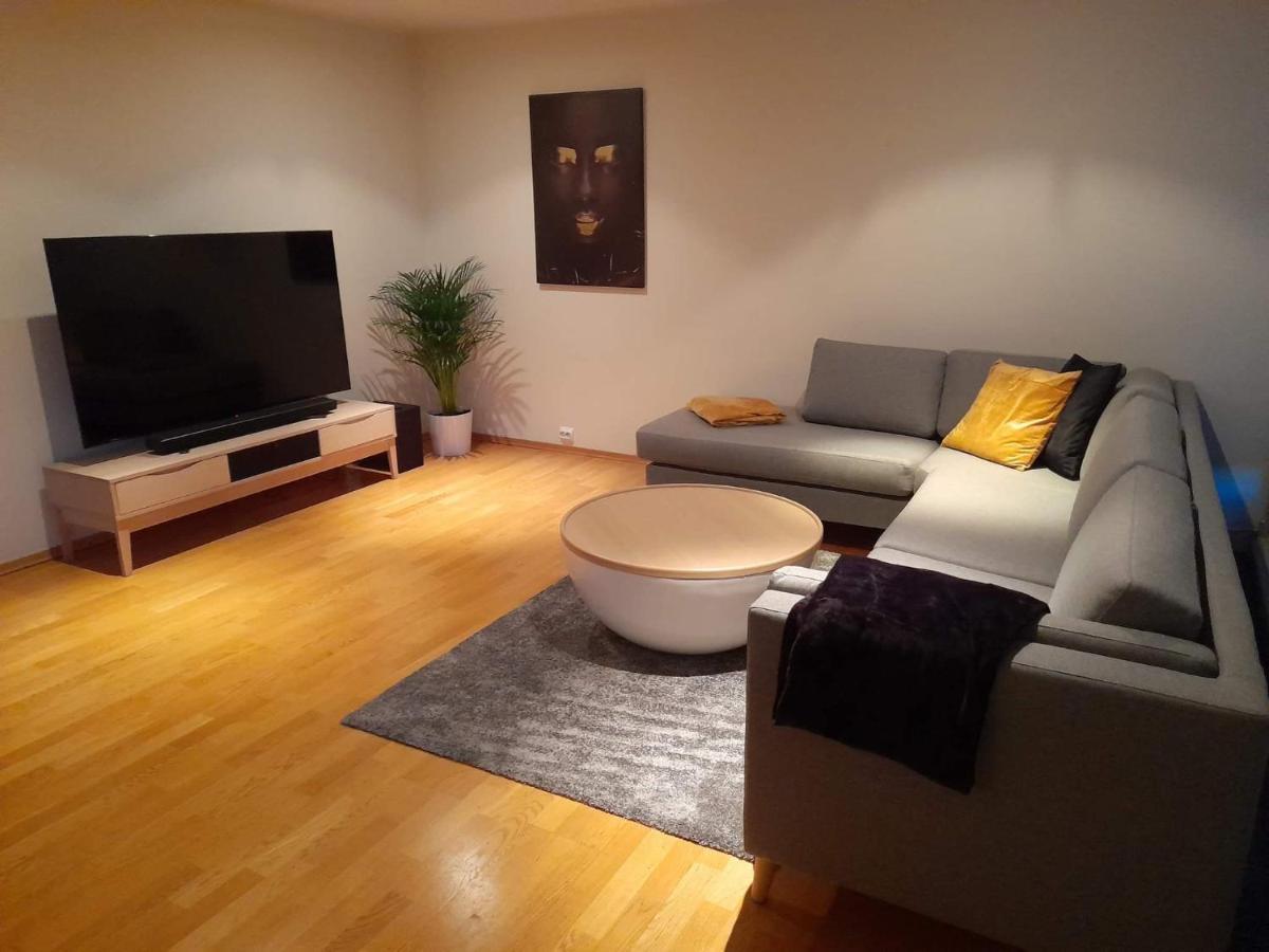 טרומסה Great Villa With Amazing View מראה חיצוני תמונה
